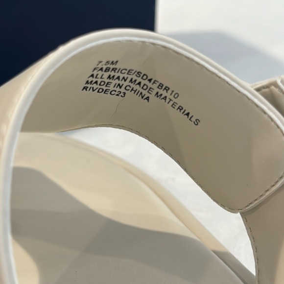 Splendid “Fabrice” T Strap Sandal. Ladies 7.5 - Picture 9 of 12